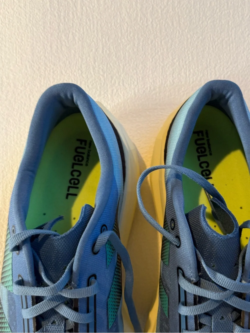 New Balance FuelCell Rebel v4 Men’s Size 15 D Blue Running Shoes MFCXCH4